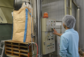 酒糠（酒米粉）加工事業